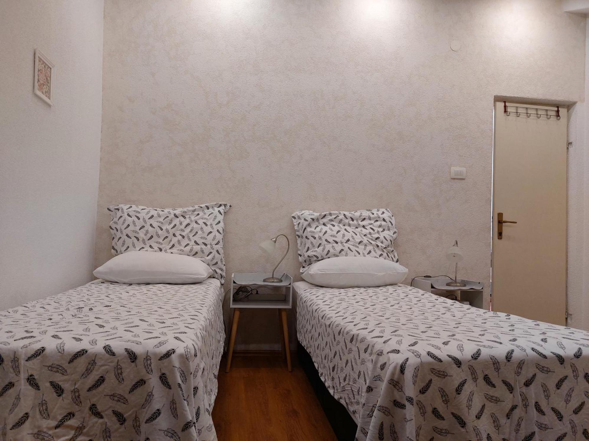Apt Lavender On Nincevica St- 1 Bedroom Apt 5 Min To The Old Town Of Split Exterior foto